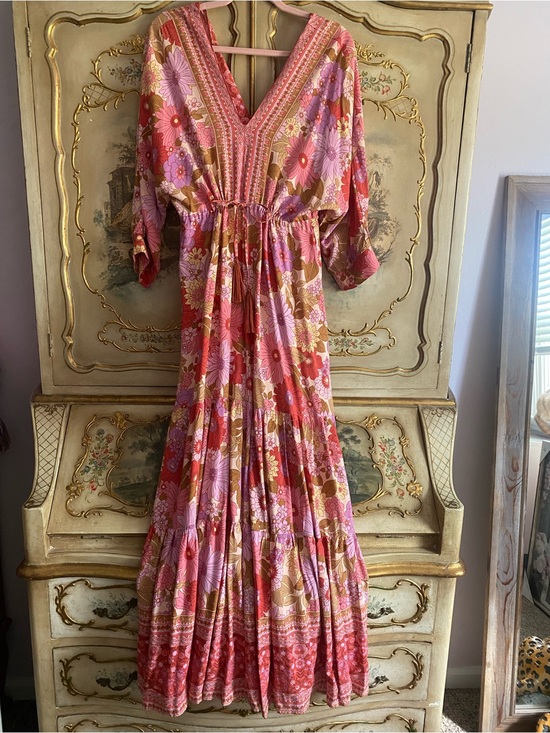 Pink Lily Dresses & Skirts - Pink Lily Boho Retro Flower Floral Maxi Dress